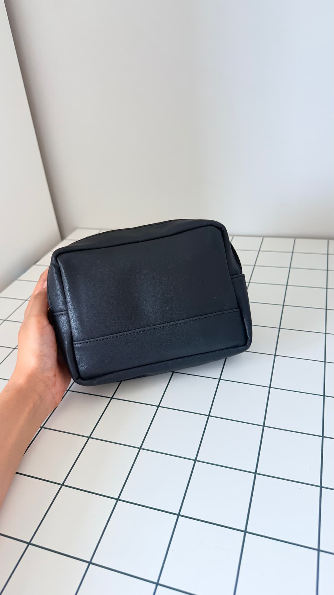 Hues Studio Pouch
