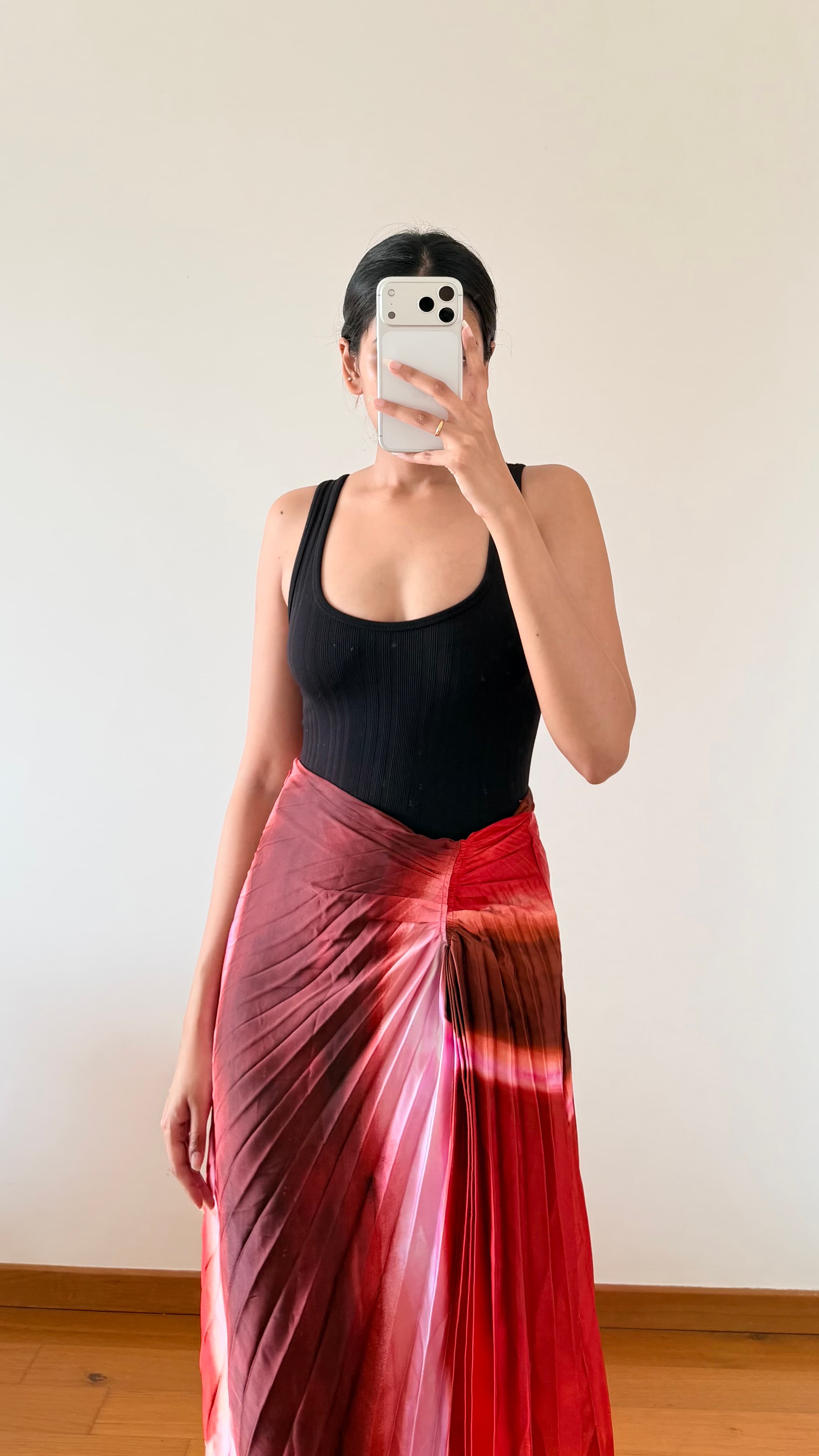 Mango Red Skirt - waist 28 — photo 1