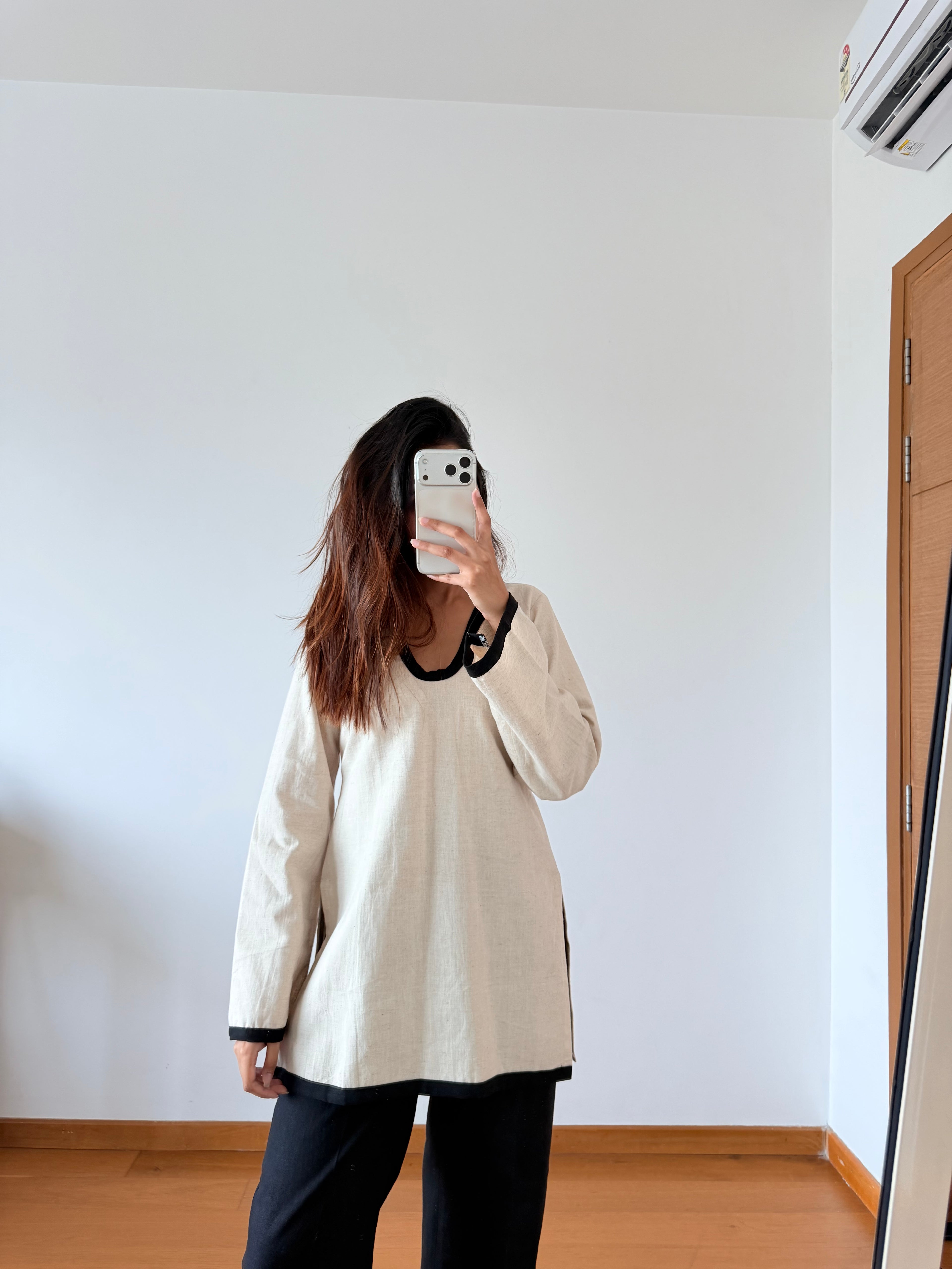 TPE Set 4 - Beige/Black