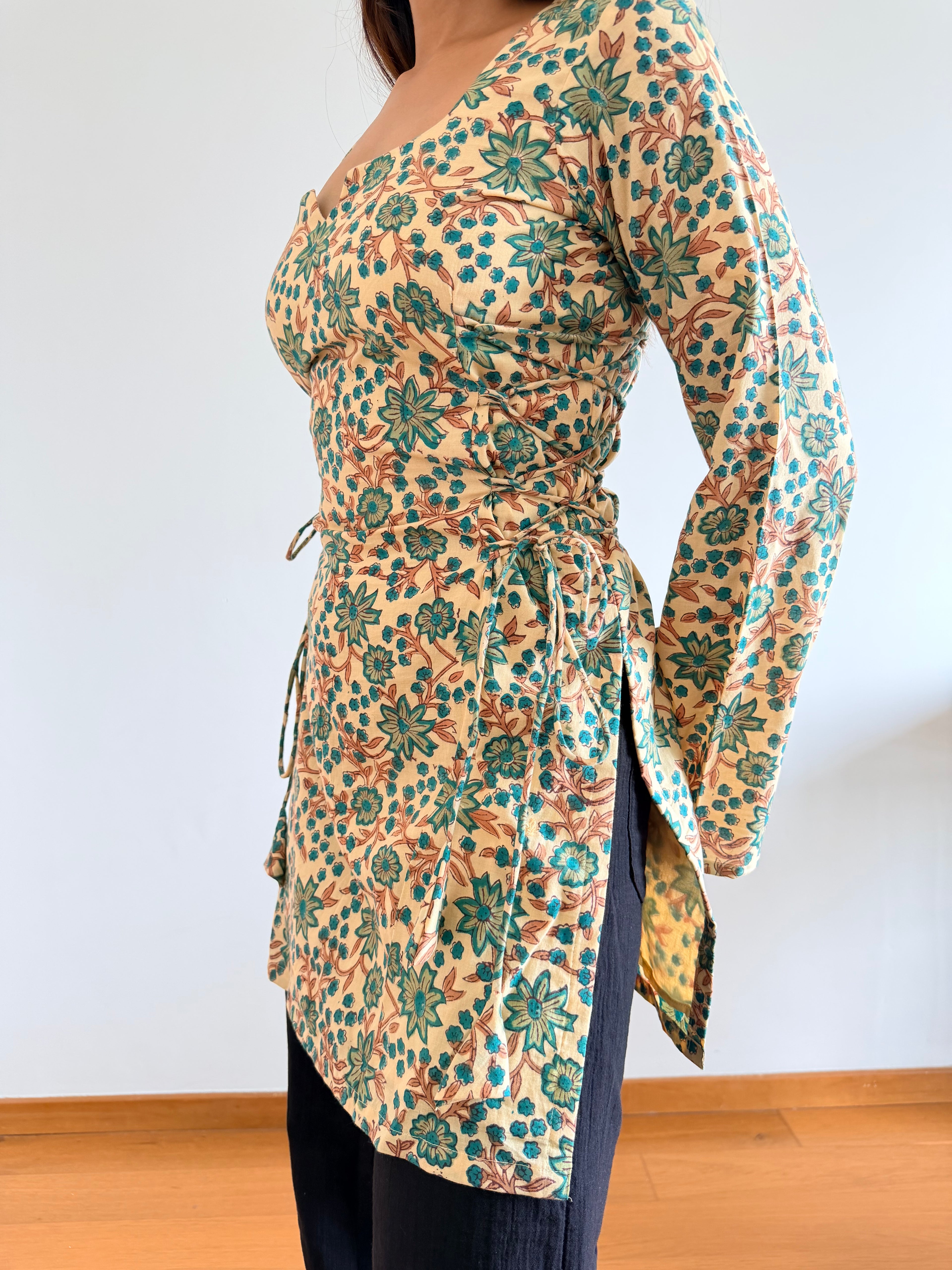 Kurti 12
